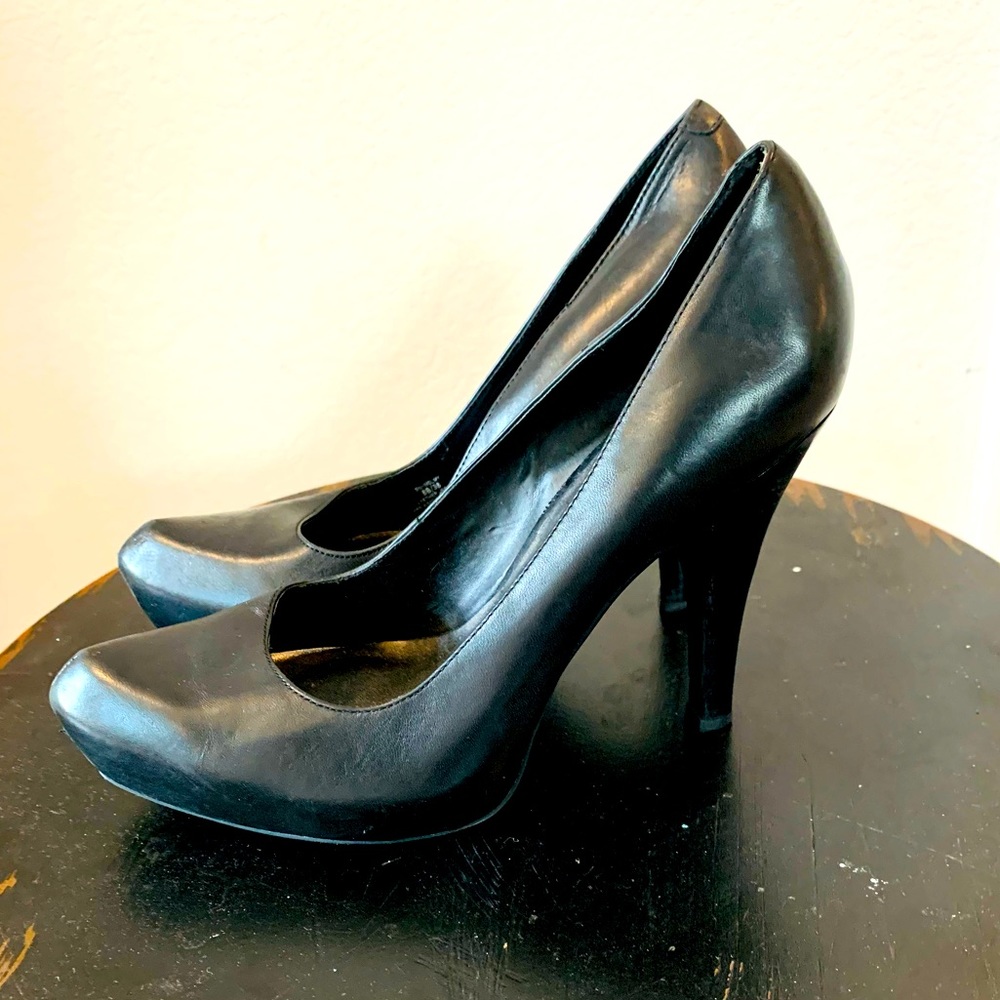 BCBG Black Hidden Platform Heel